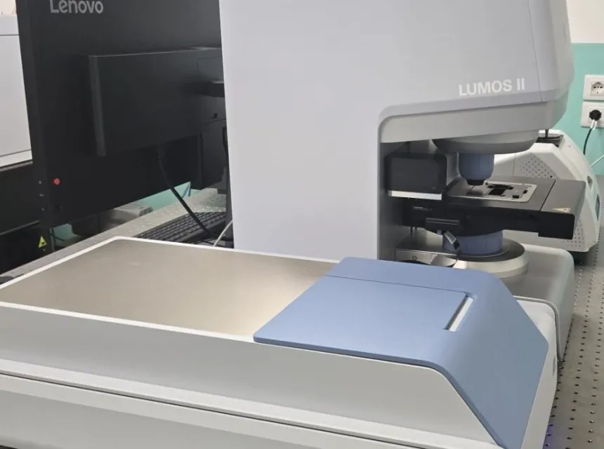 Primo in Italia. Presentazione del nuovo microscopio infrarosso Laser a Cascata Quantica, per applicazioni biomedicali